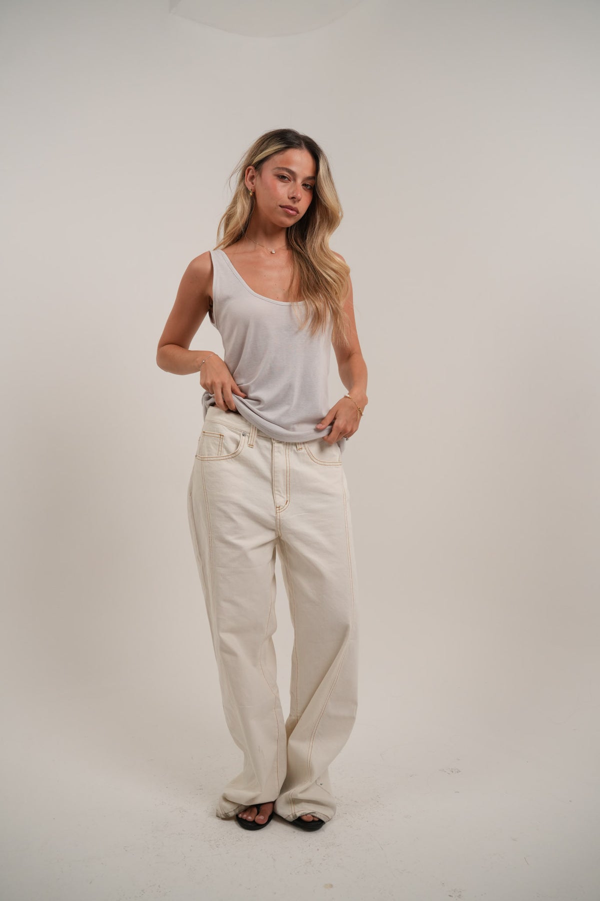 Margot Light gray