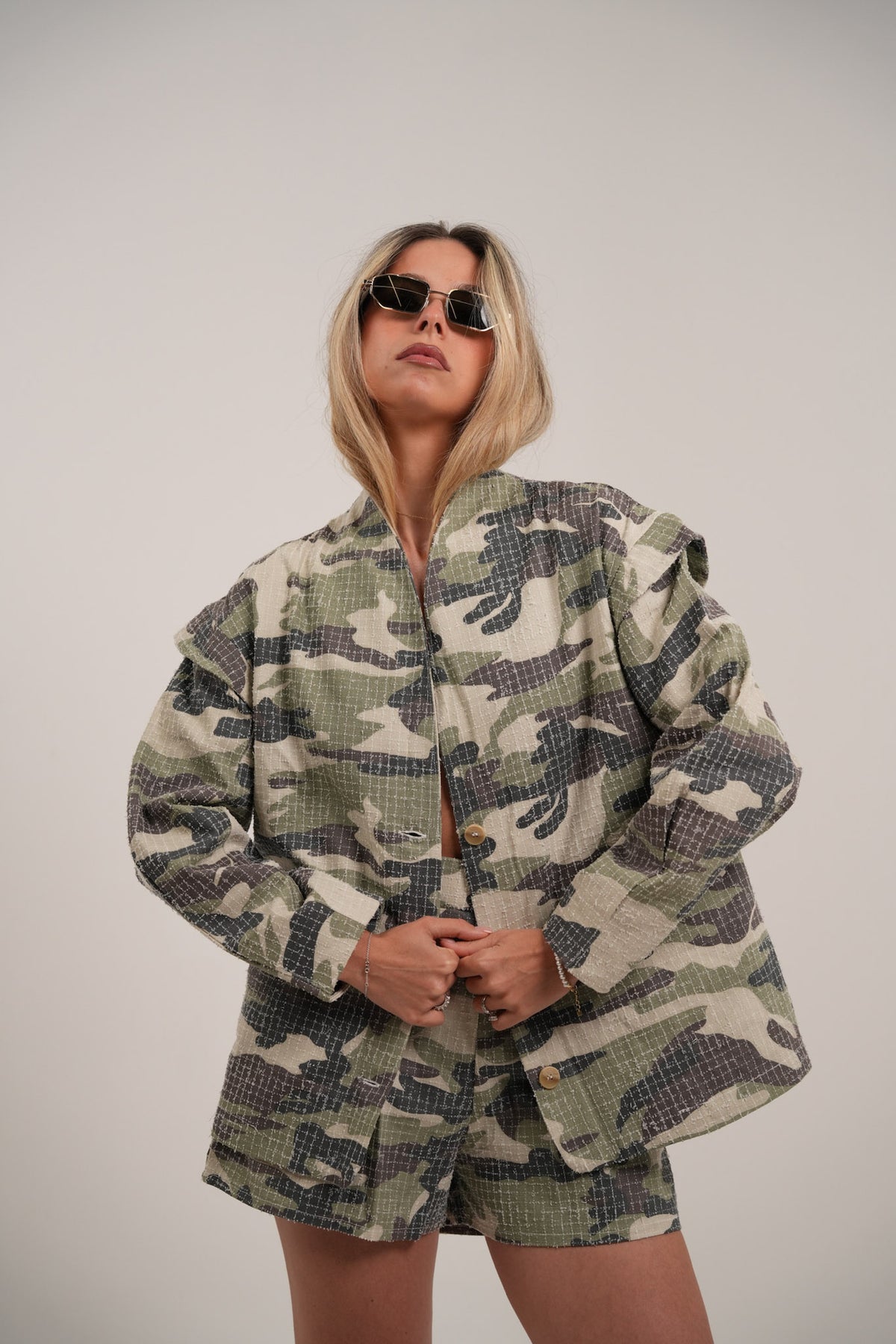 RON Military